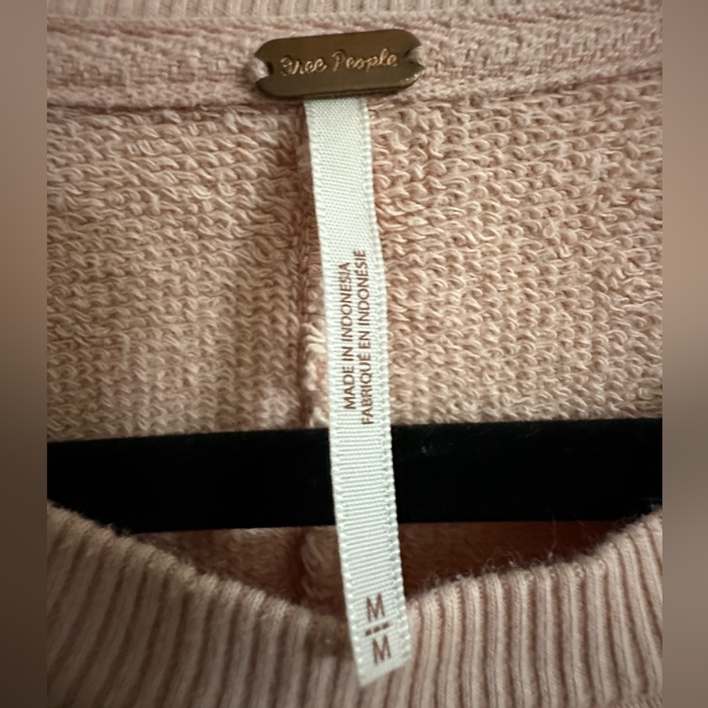 FREE PEOPLE RUFFLED PULLOVER - Picture 4 of 7